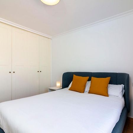 Homeforguest Apartamento En La Tejita Con Piscina, Terraza Y Wifi Granadilla De Abona Luaran gambar